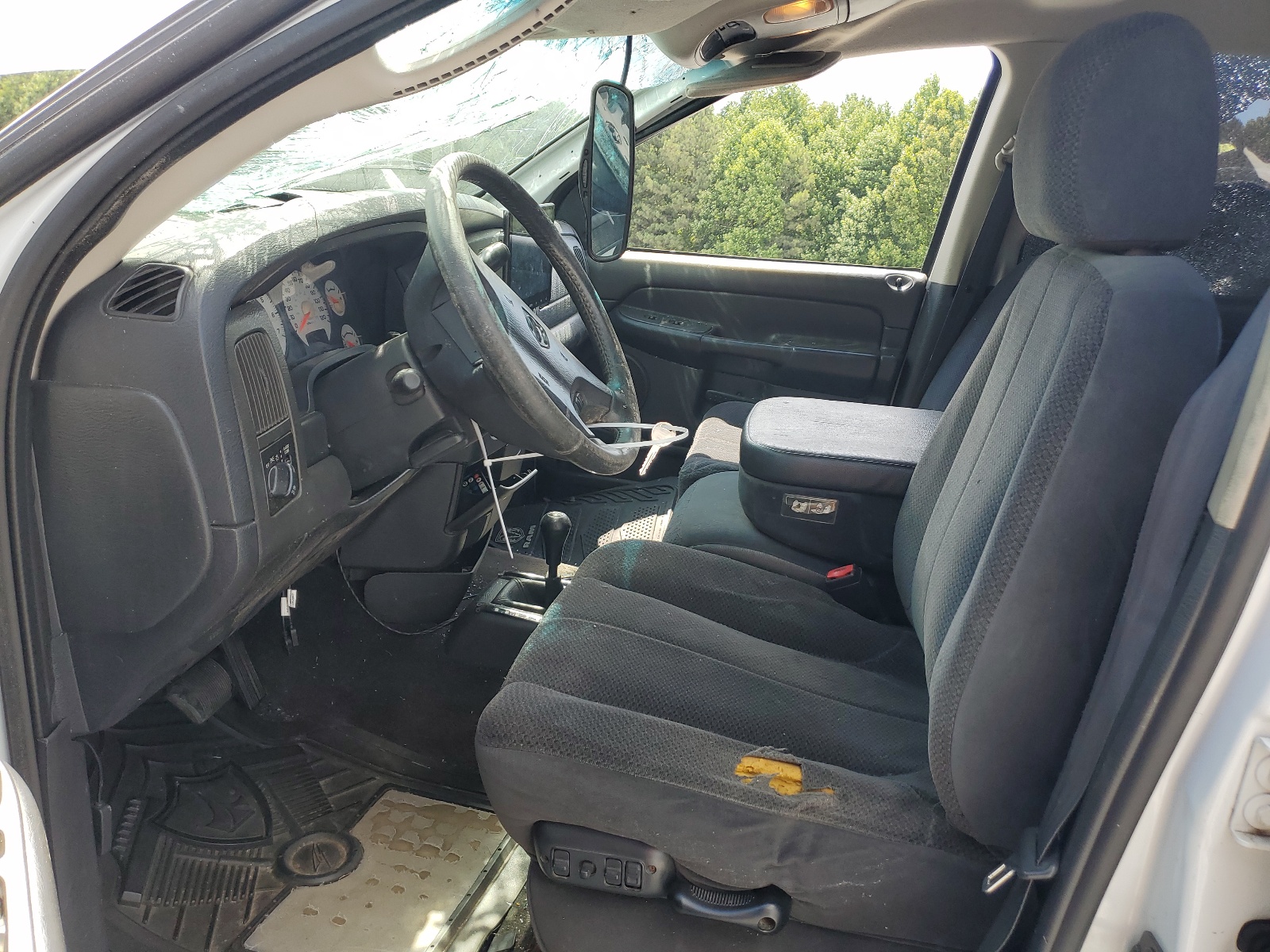 1D7HU18N42S685663 2002 Dodge Ram 1500