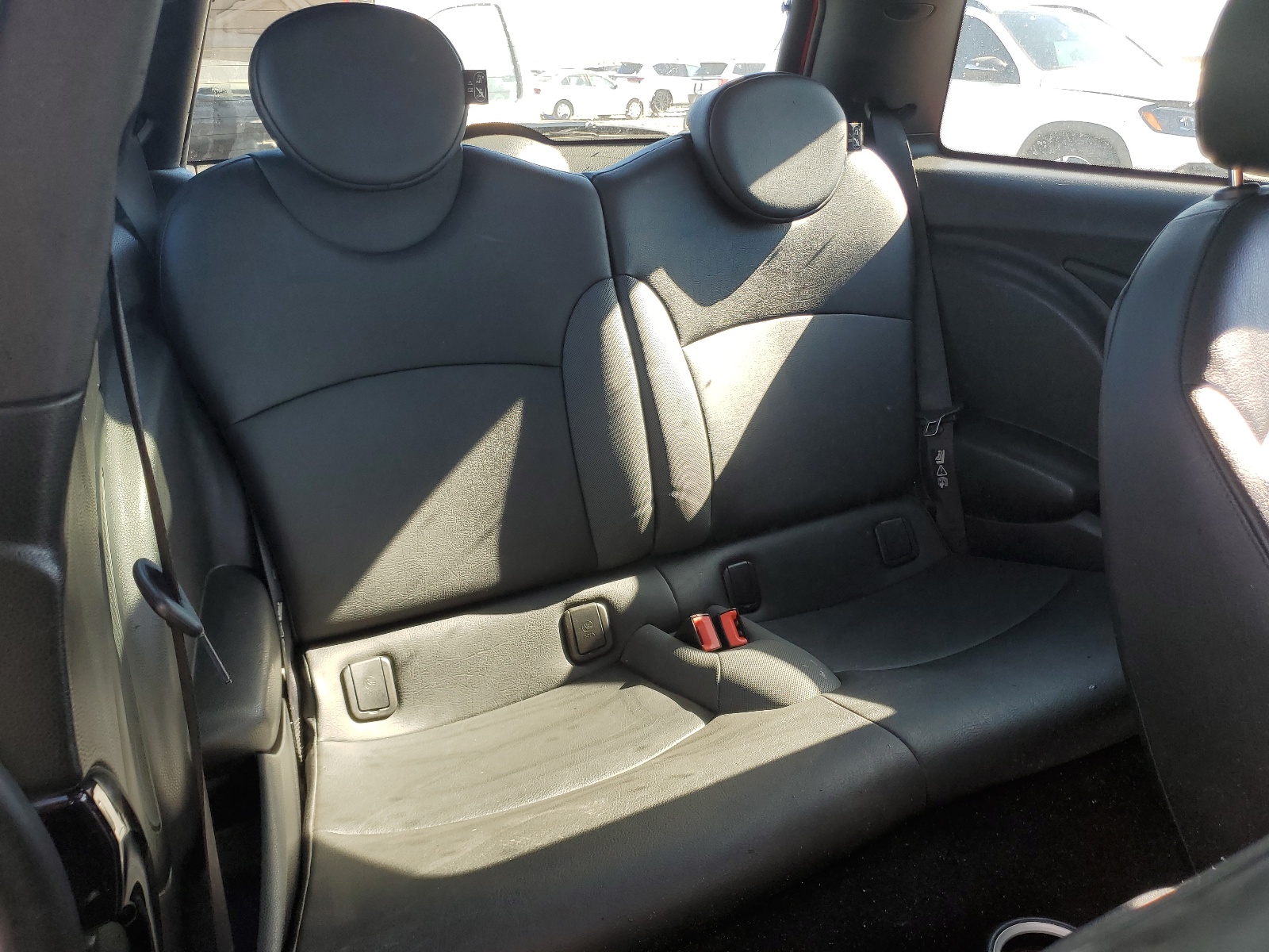 WMWMF3C57ATU78857 2010 Mini Cooper