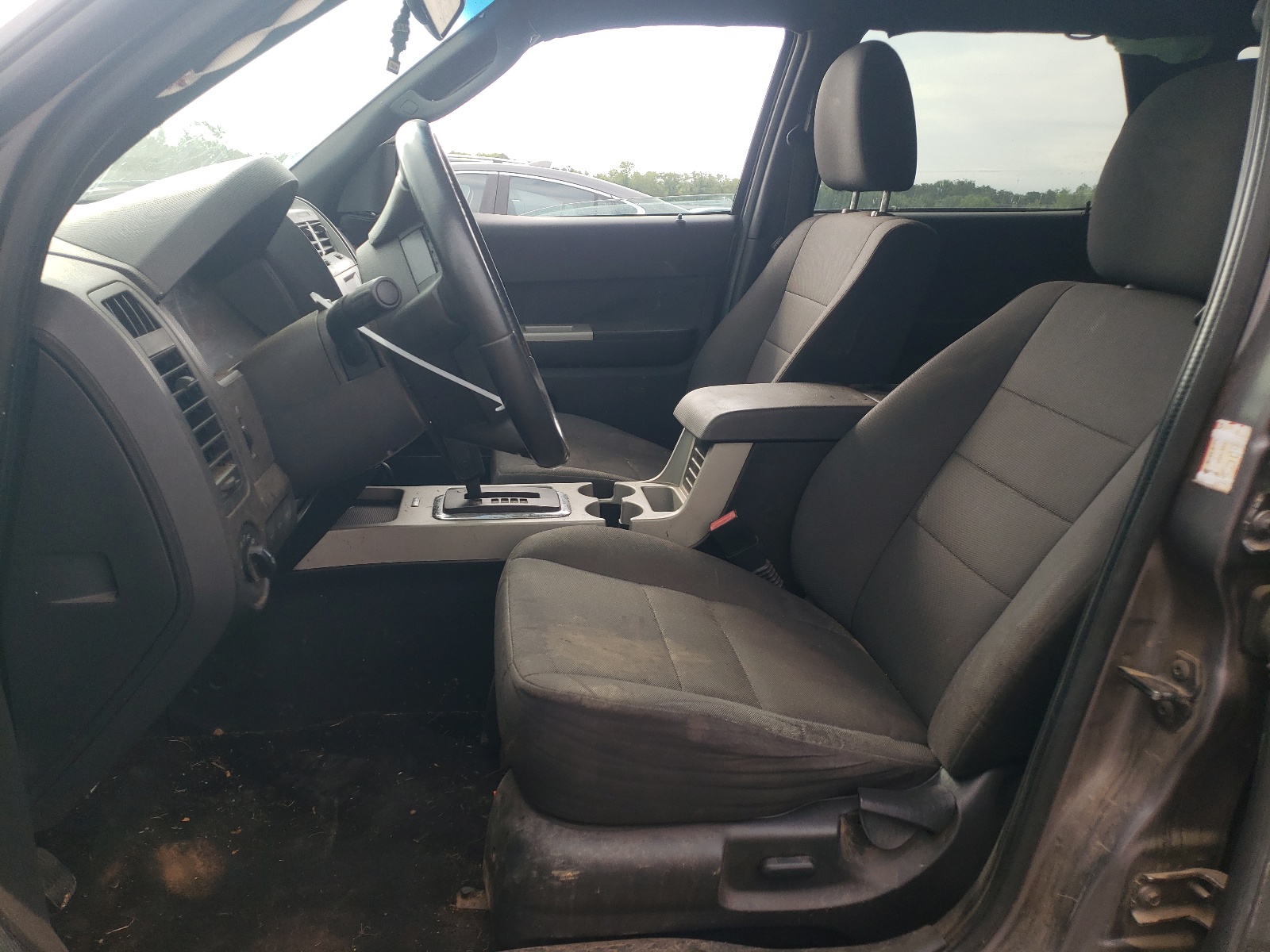 1FMCU9D74AKC27612 2010 Ford Escape Xlt