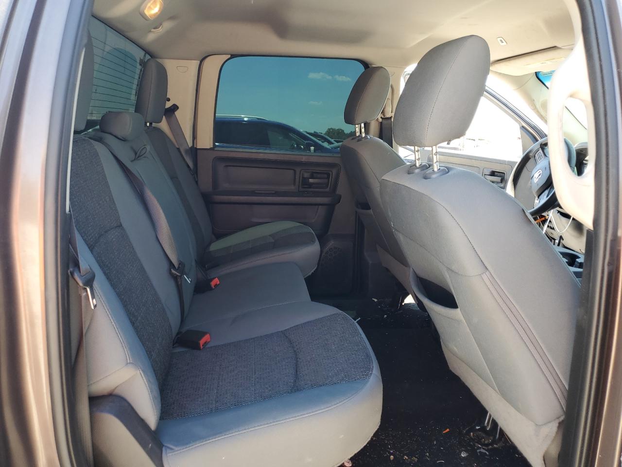 2018 Ram 1500 St VIN: 1C6RR7KT3JS300576 Lot: 60356594