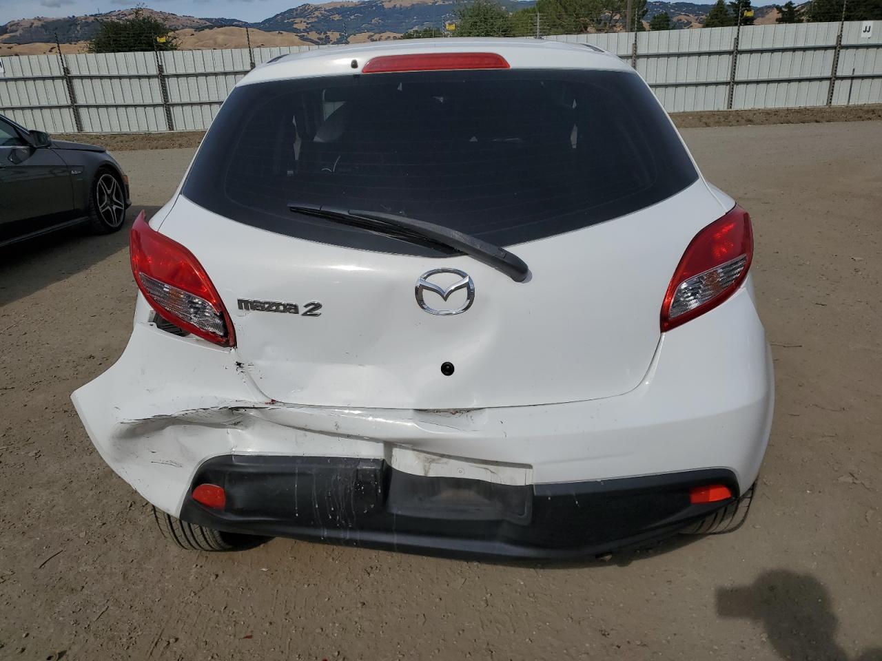 2014 Mazda Mazda2 Sport VIN: JM1DE1KZXE0175075 Lot: 57522674