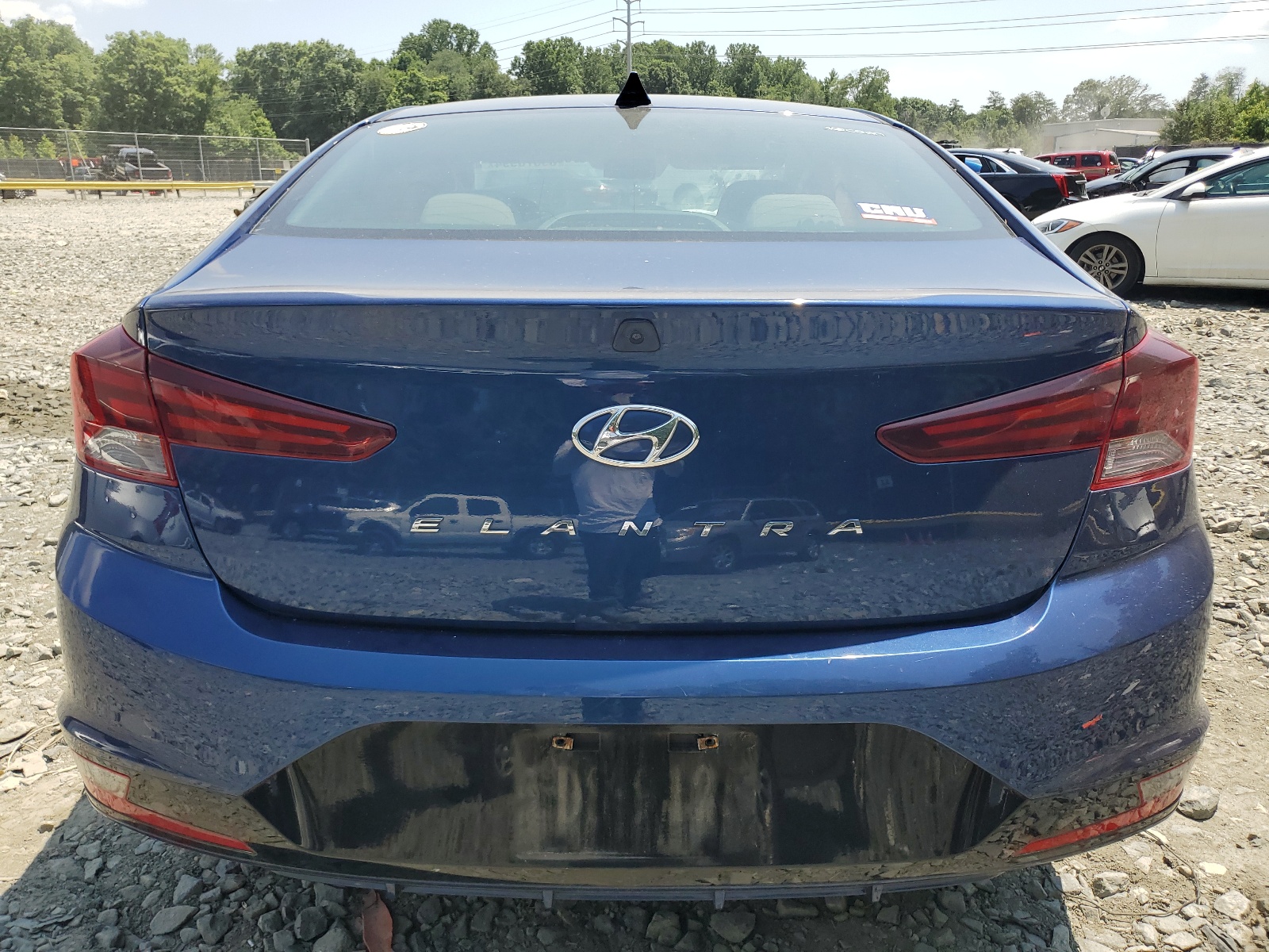 5NPD84LF7KH483560 2019 Hyundai Elantra Sel