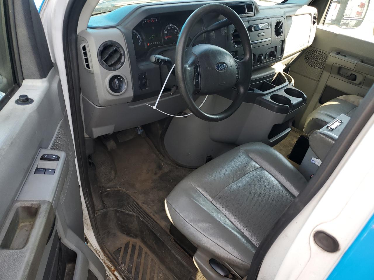 2016 Ford Econoline E350 Super Duty Cutaway Van VIN: 1FDWE3FL2GDC09530 Lot: 60948764