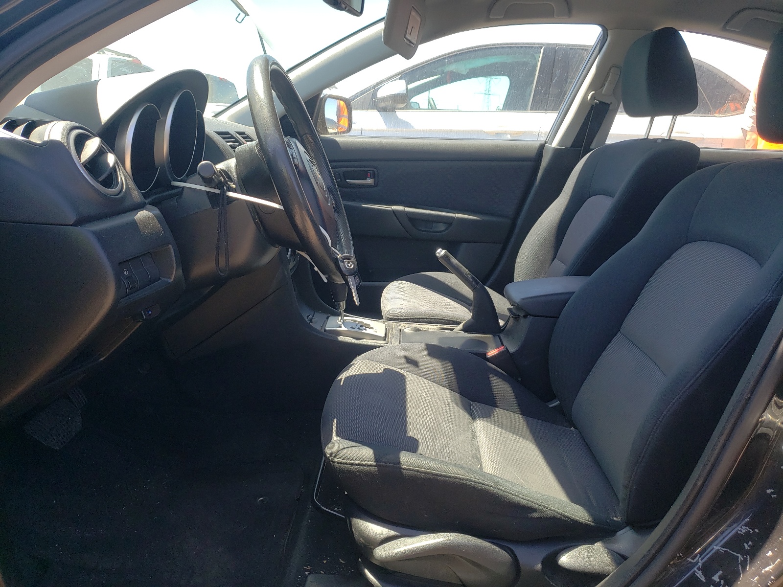 JM1BK12FX71772536 2007 Mazda 3 I