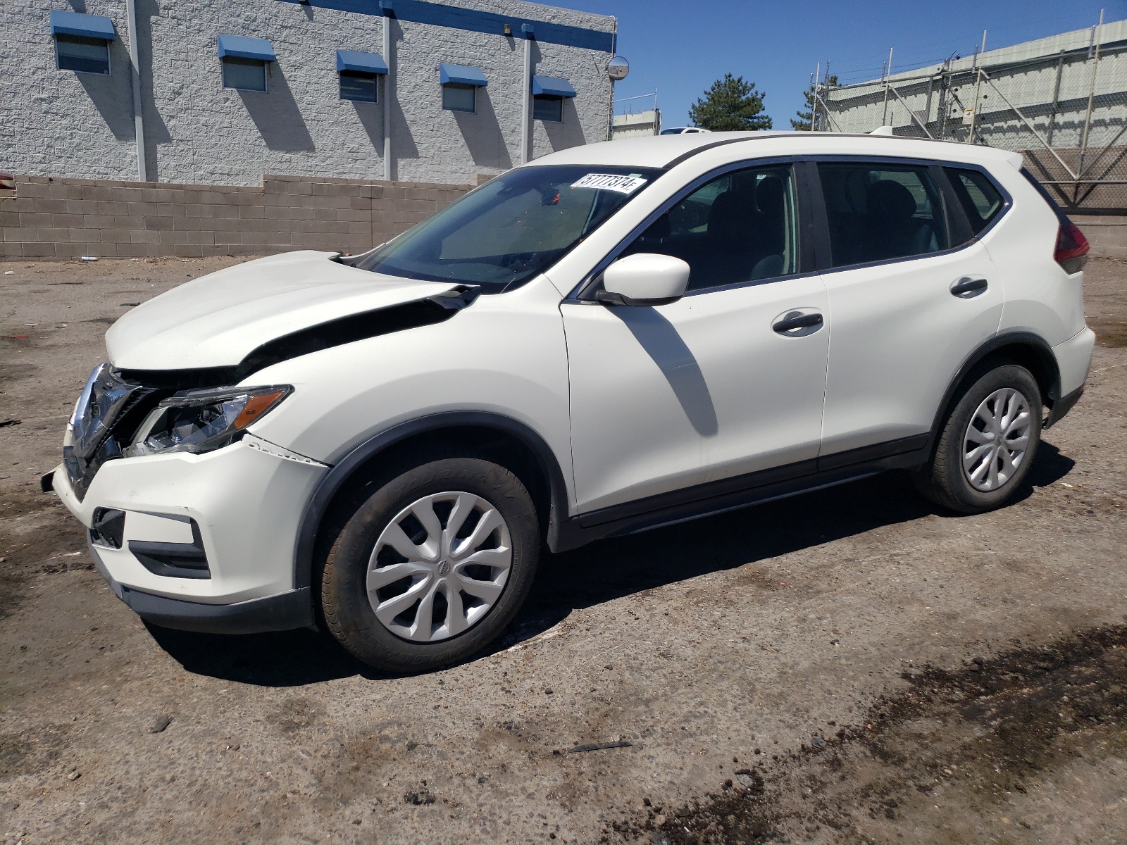 2019 Nissan Rogue S vin: 5N1AT2MT7KC772097