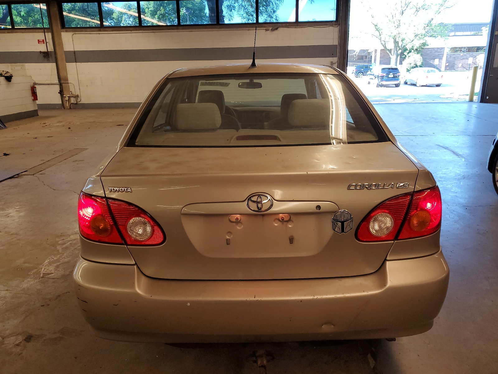 1NXBR32E34Z327236 2004 Toyota Corolla Ce