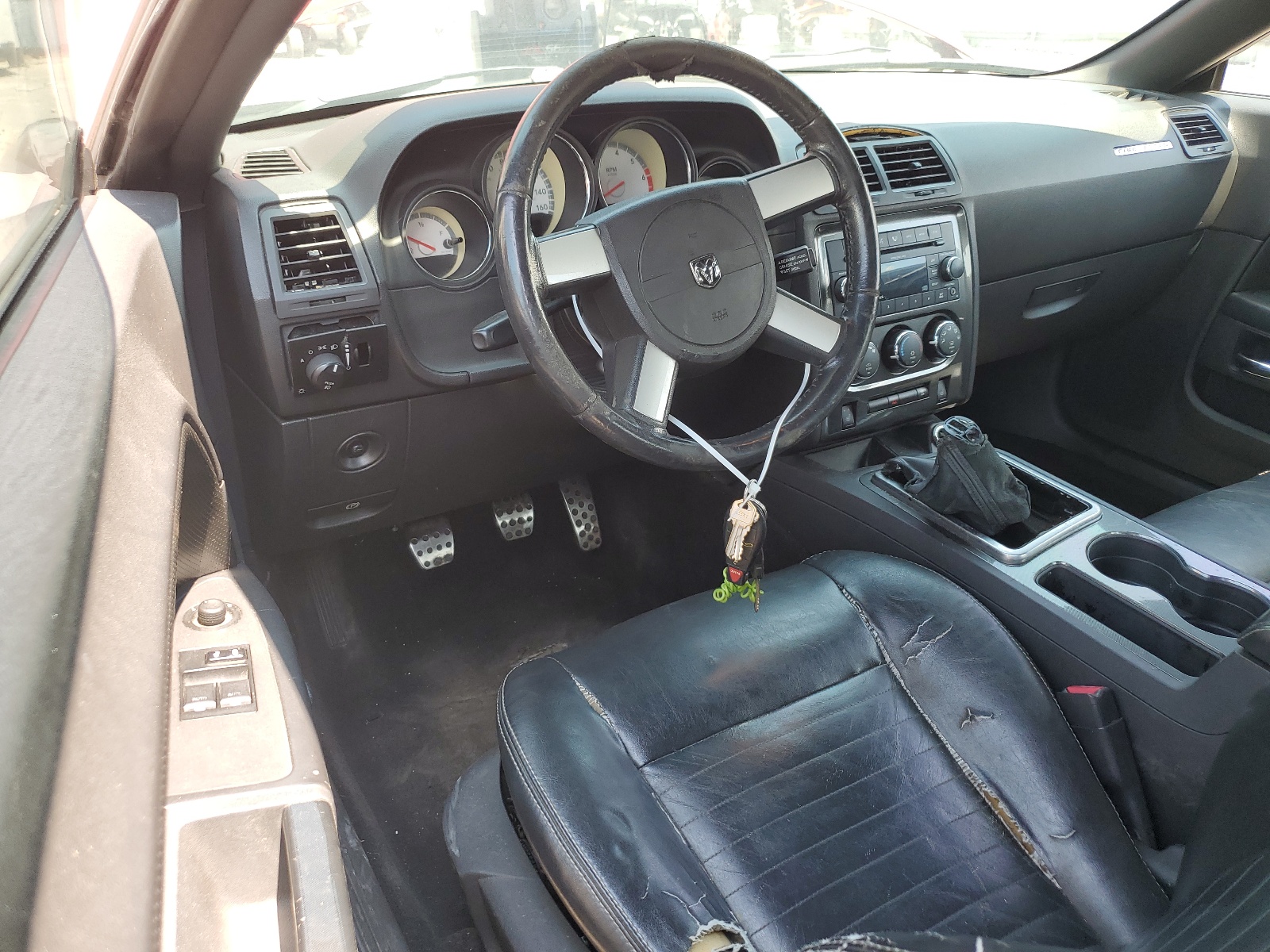 2B3LJ54TX9H557939 2009 Dodge Challenger R/T