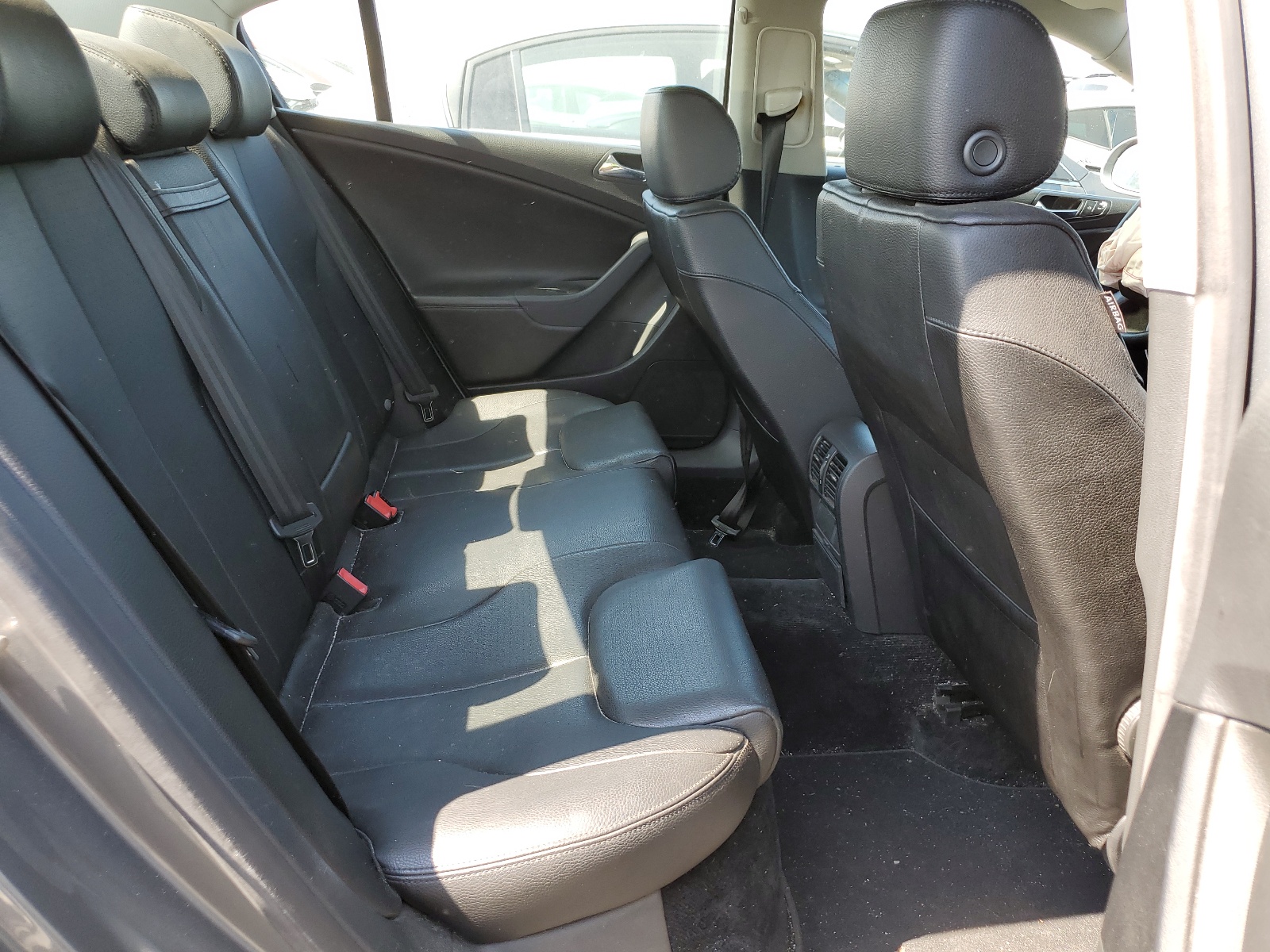 WVWAK73C76P125235 2006 Volkswagen Passat 2.0T