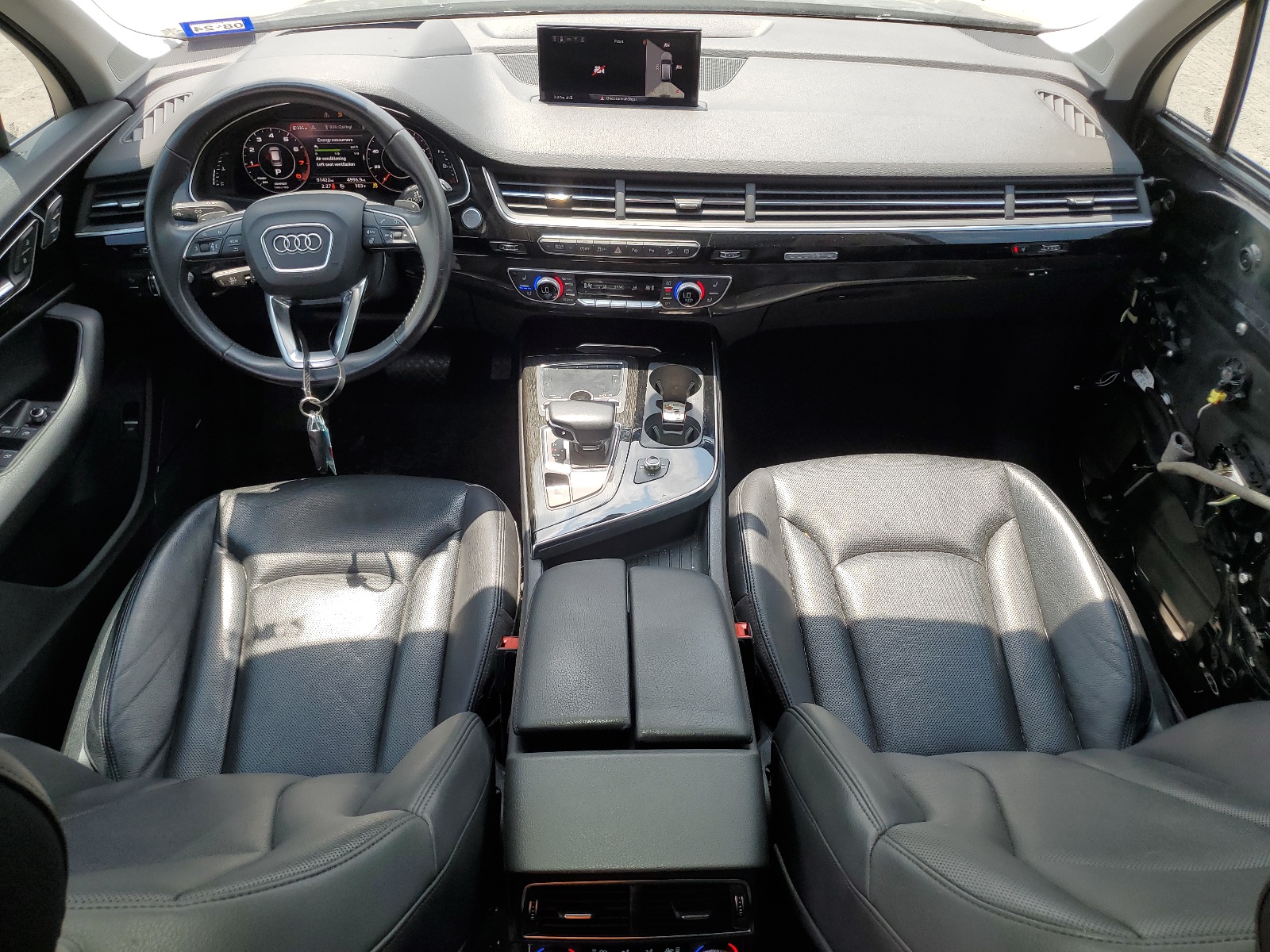 WA1VAAF75KD010073 2019 Audi Q7 Prestige