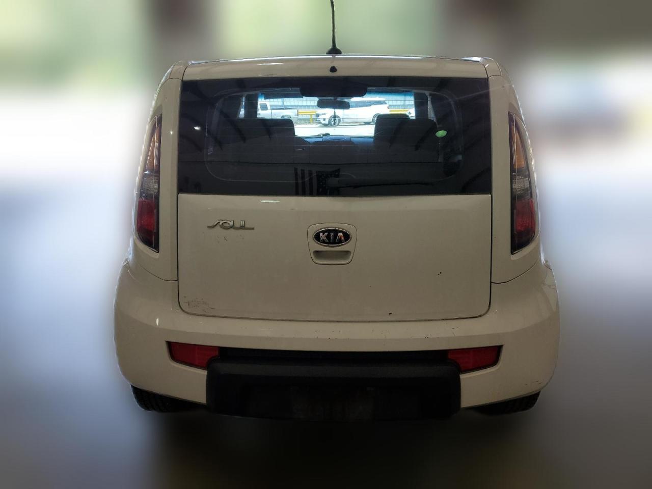 2011 Kia Soul VIN: KNDJT2A17B7715897 Lot: 59159364