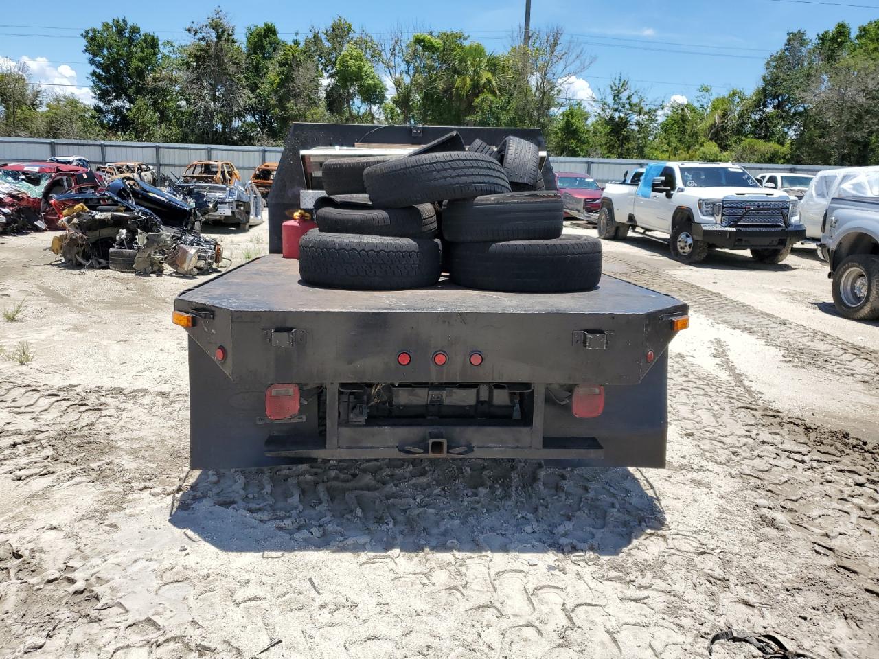 2004 Ford F350 Super Duty VIN: 1FDWX36P54EC55629 Lot: 60813144