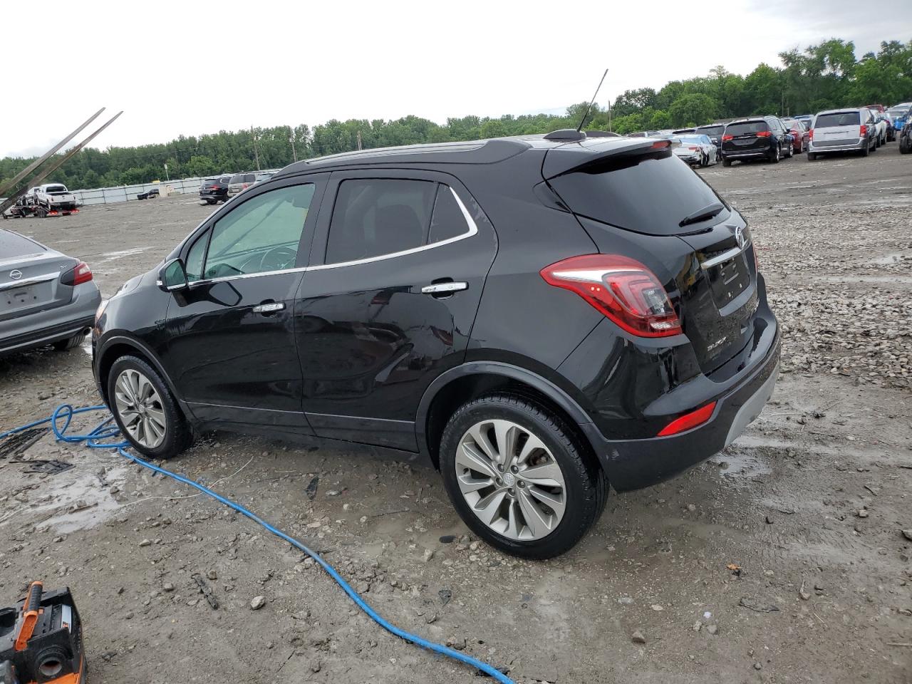 KL4CJASB1JB524590 2018 BUICK ENCORE - Image 2