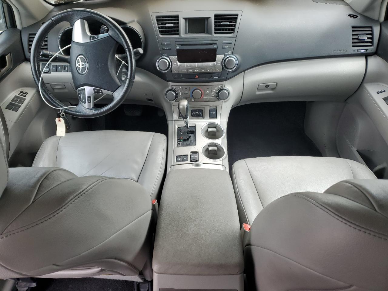 2011 Toyota Highlander Base VIN: 5TDBK3EH2BS068173 Lot: 57725504