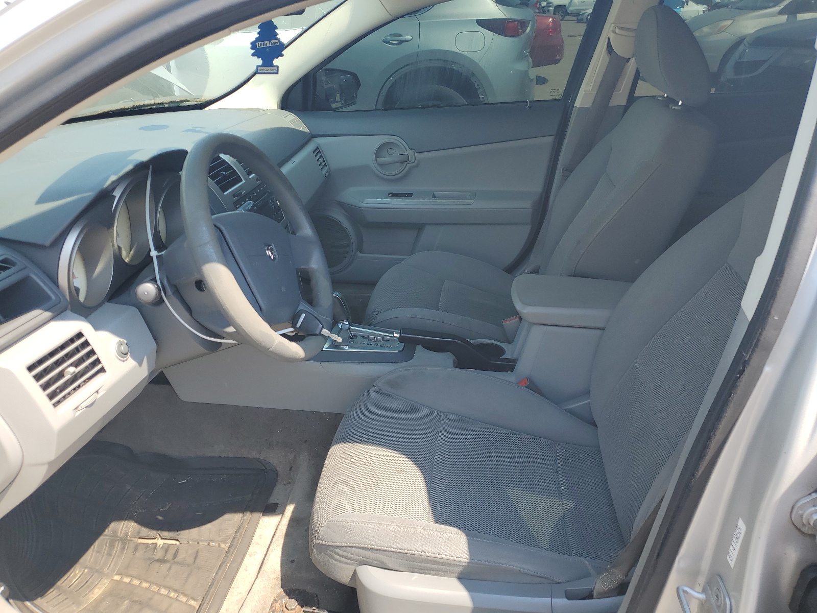 1B3LC46J48N252605 2008 Dodge Avenger Se