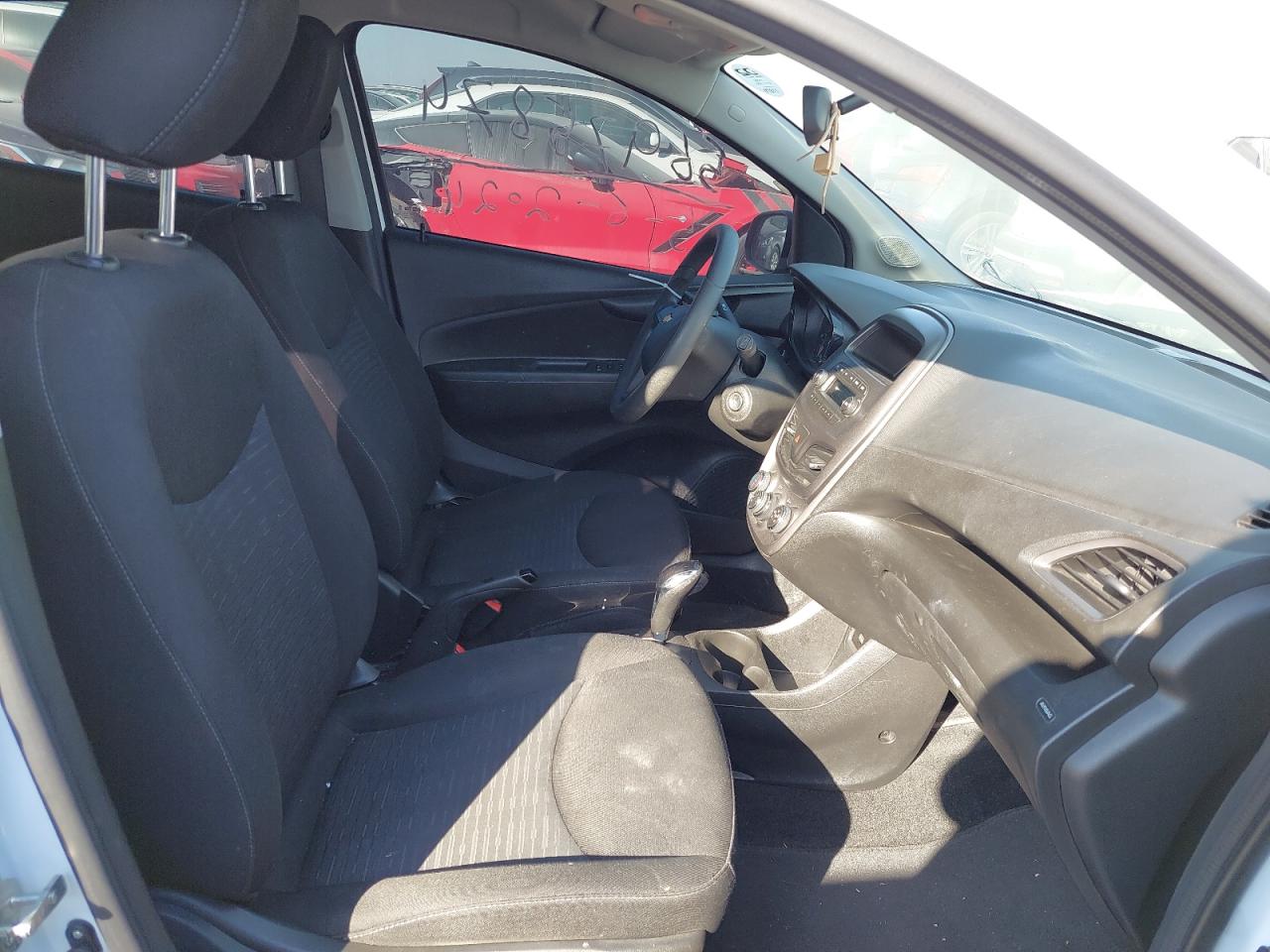 KL1CD6CA4KC710830 - 2019 Chevrolet Spark - #56975874