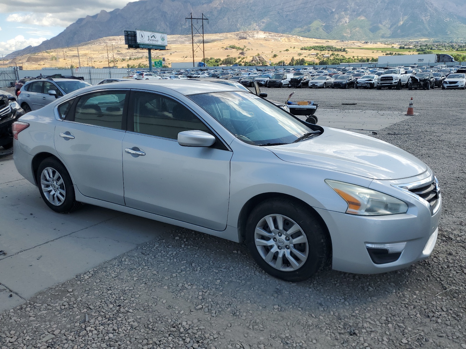 2014 Nissan Altima 2.5 vin: 1N4AL3AP5EN353309