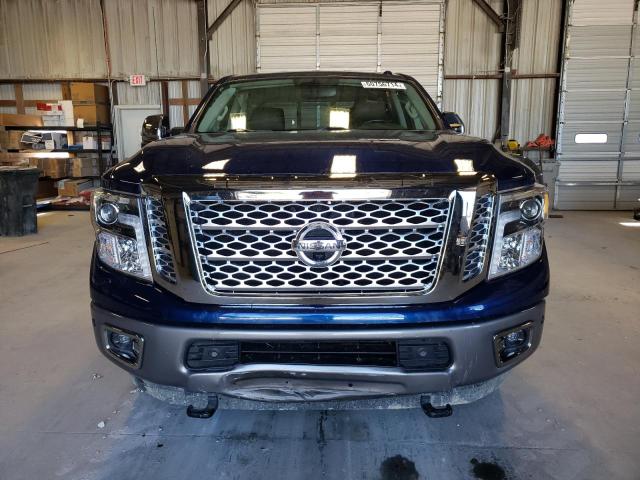  NISSAN TITAN 2019 Granatowy