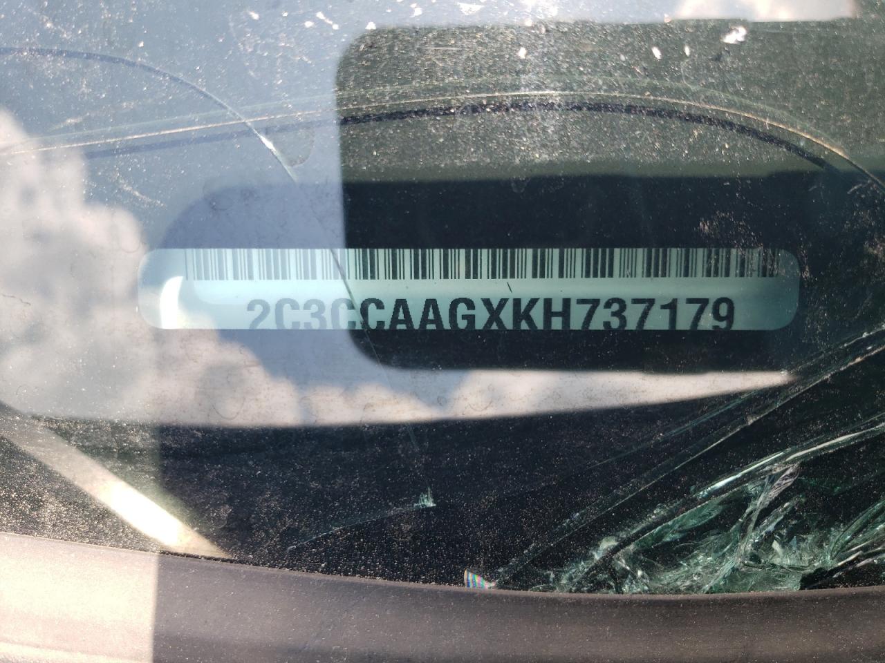 2019 Chrysler 300 Touring VIN: 2C3CCAAGXKH737179 Lot: 57010704