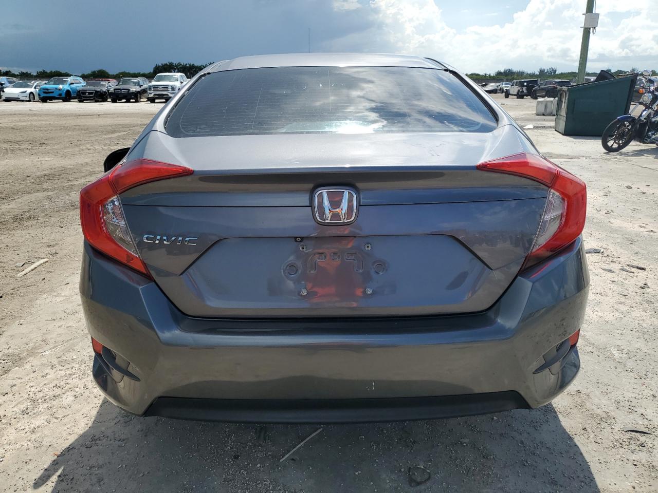 2016 Honda Civic - Image 6