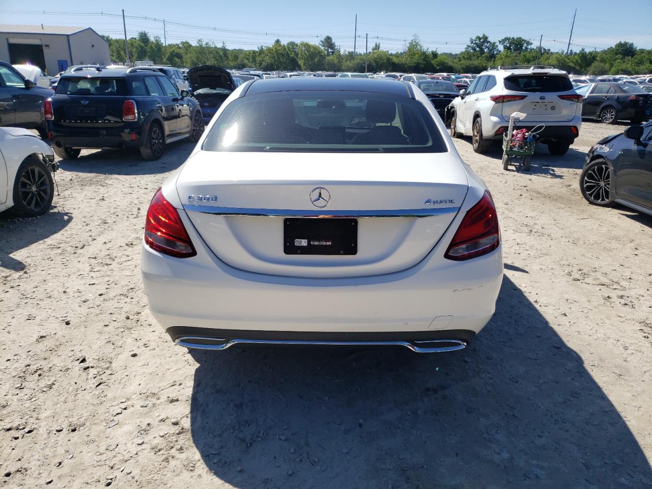 2016 Mercedes-Benz C 300 4Matic VIN: 55SWF4KB2GU109889 Lot: 59156024