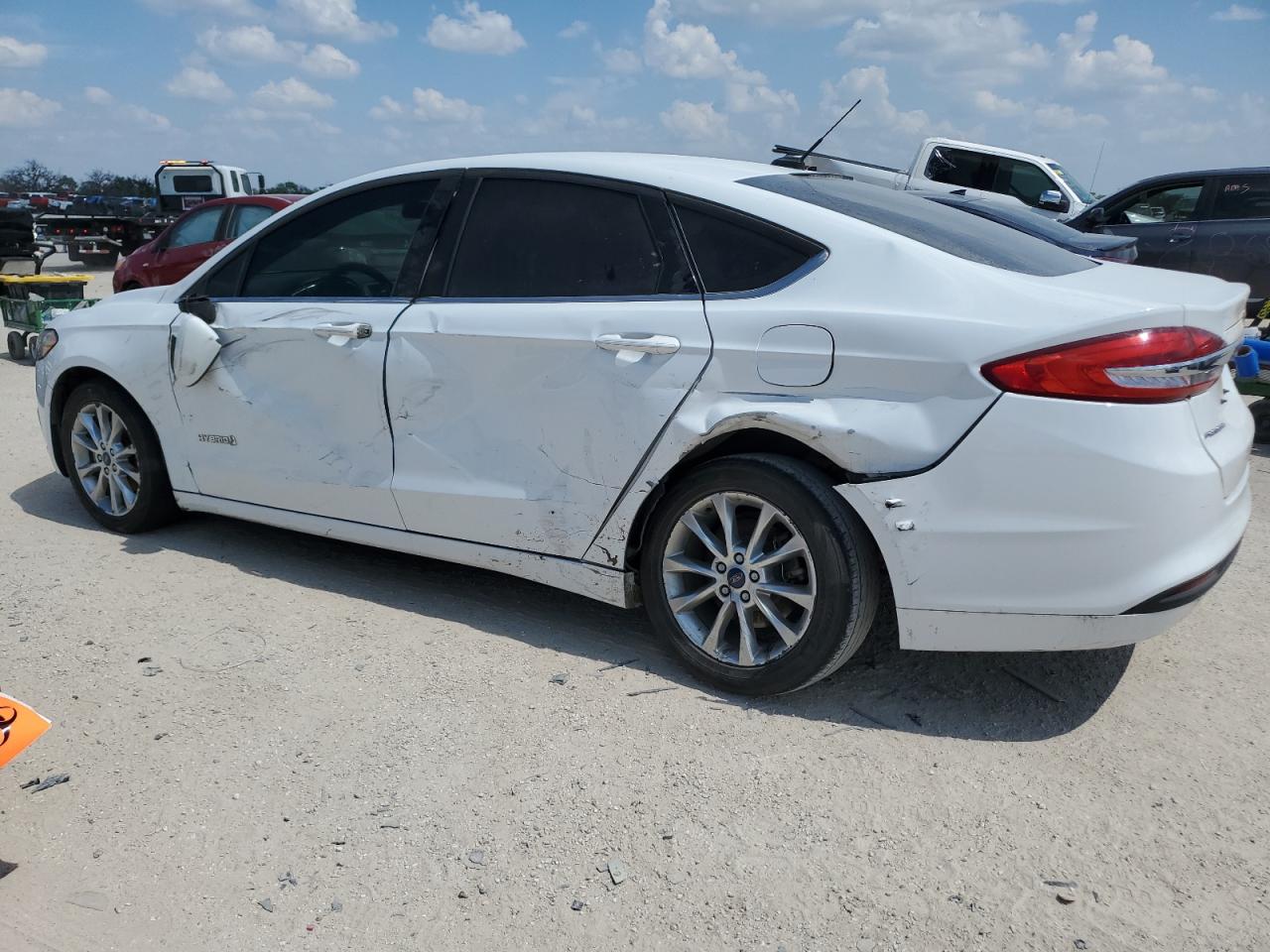 3FA6P0LU8HR317840 2017 Ford Fusion Se Hybrid