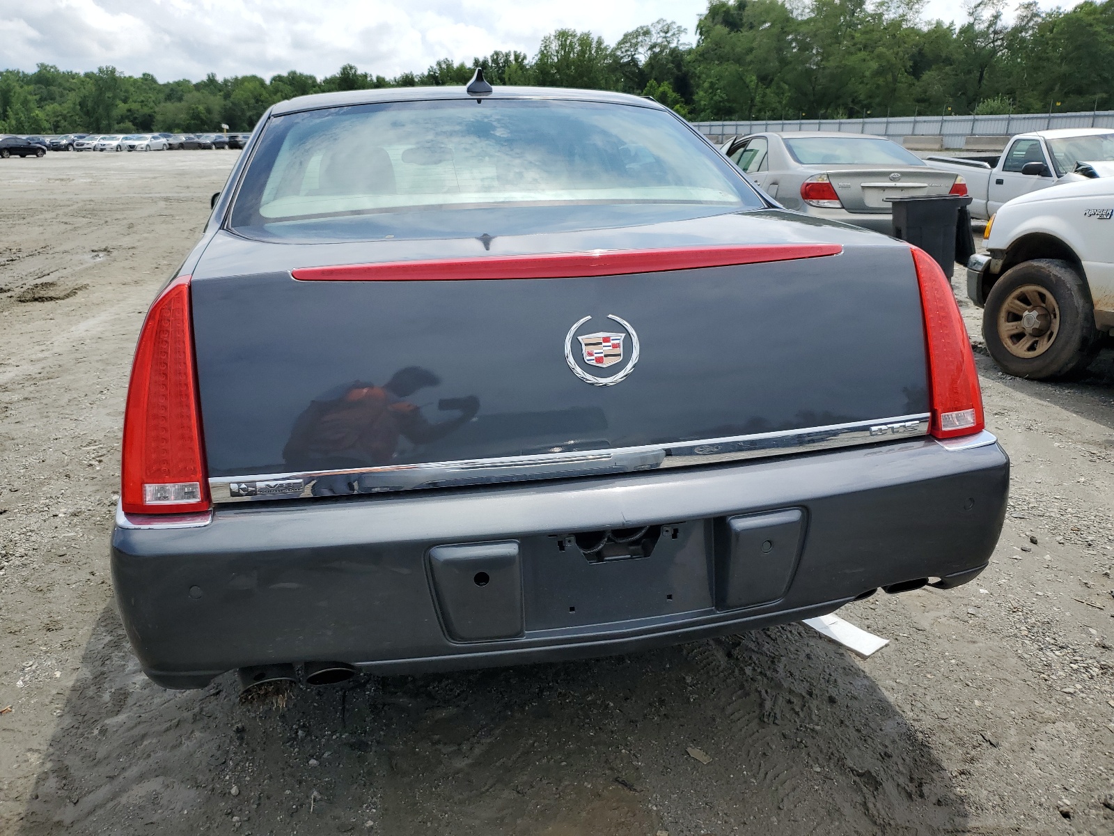 1G6KD57Y89U119834 2009 Cadillac Dts