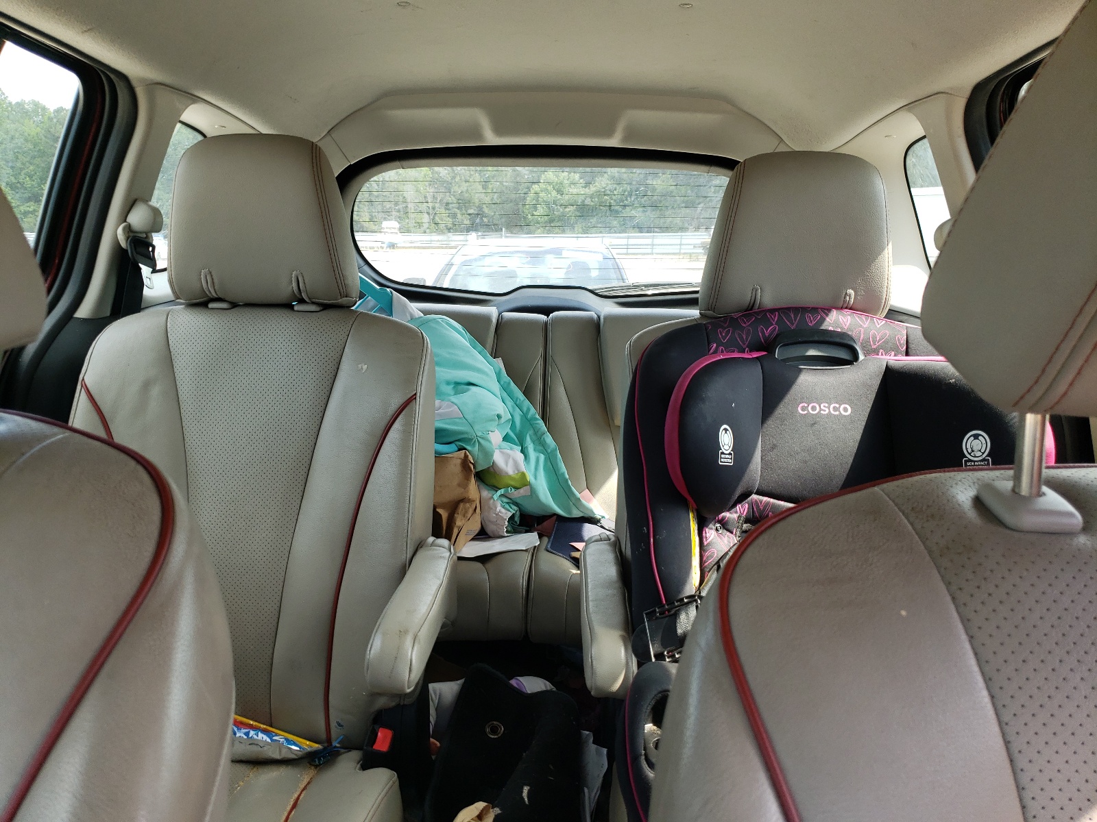 JM1CW2DLXC0120548 2012 Mazda 5