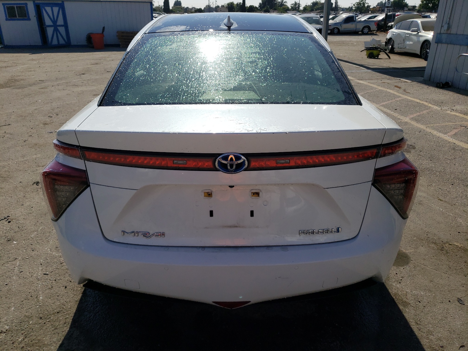 JTDBVRBD8HA003216 2017 Toyota Mirai