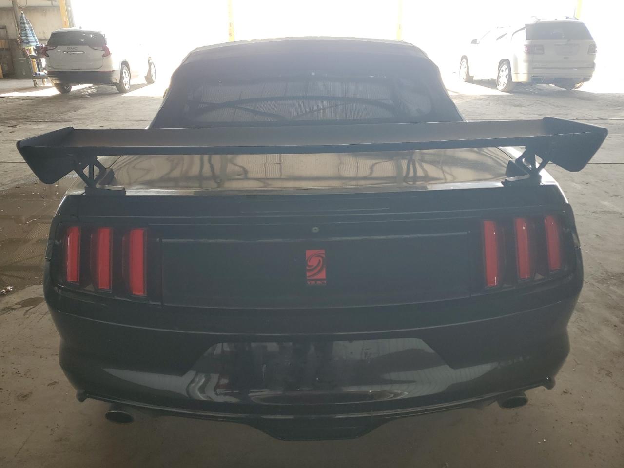 2015 Ford Mustang VIN: 1FATP8EM2F5371987 Lot: 60970154