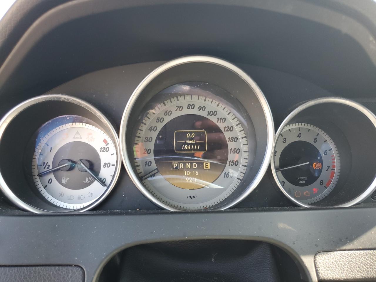 2012 Mercedes-Benz C 350 VIN: WDDGJ5HB4CF737028 Lot: 60300914