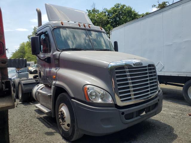 2015 Freightliner Cascadia 125 