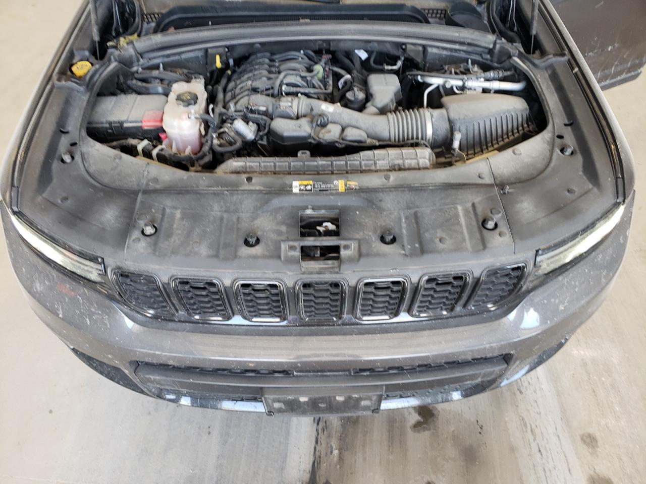 1C4RJKAG7N8541969 2022 Jeep Grand Cherokee L Laredo