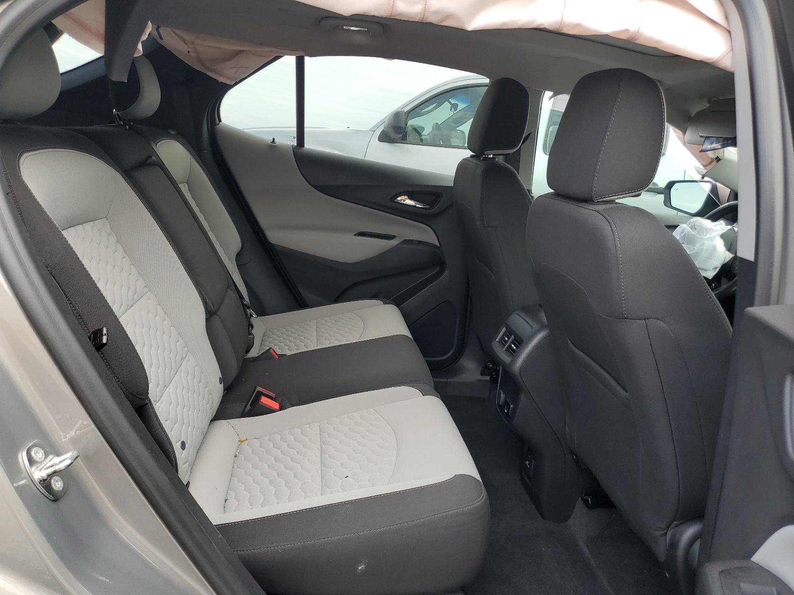 2018 Chevrolet Equinox Lt vin: 3GNAXJEV8JS606058