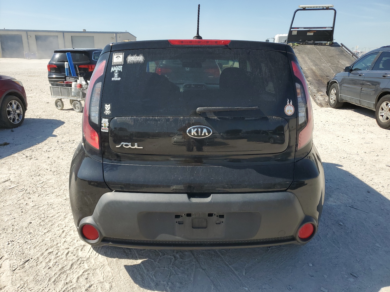 KNDJN2A20G7300382 2016 Kia Soul