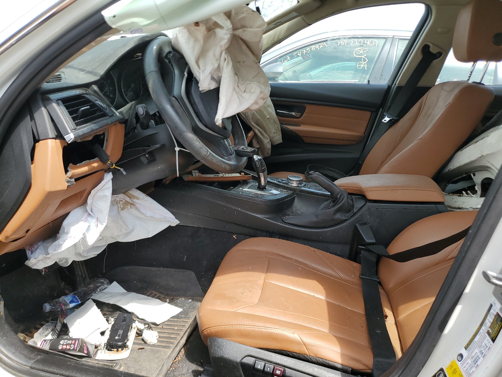 WBA3B9G57FNR93552 2015 BMW 335 Xi