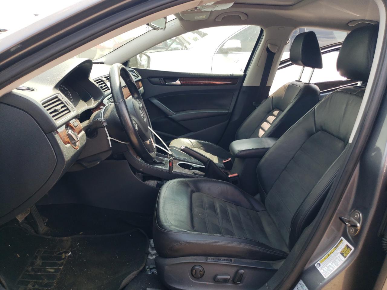 2013 Volkswagen Passat Sel VIN: 1VWCN7A38DC131453 Lot: 78638604