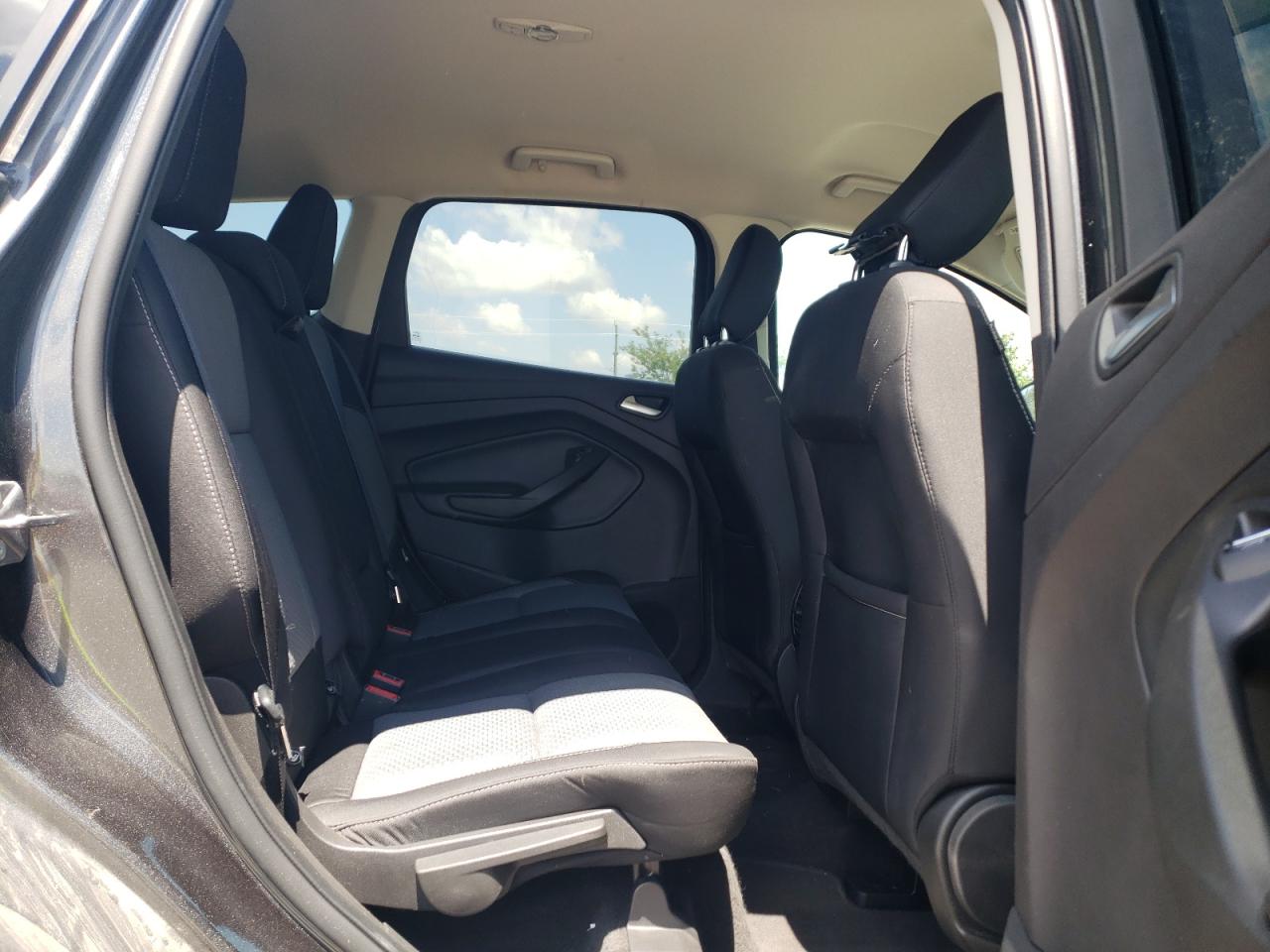 2019 Ford Escape Se VIN: 1FMCU9GD0KUC42227 Lot: 60423304