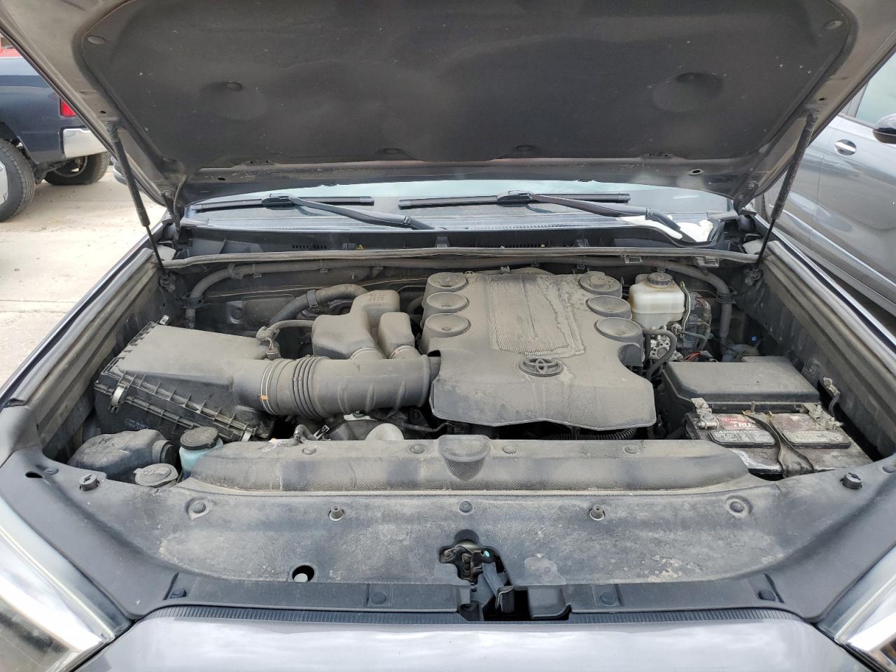 2015 Toyota 4Runner Sr5 VIN: JTEBU5JR1F5276069 Lot: 61064164