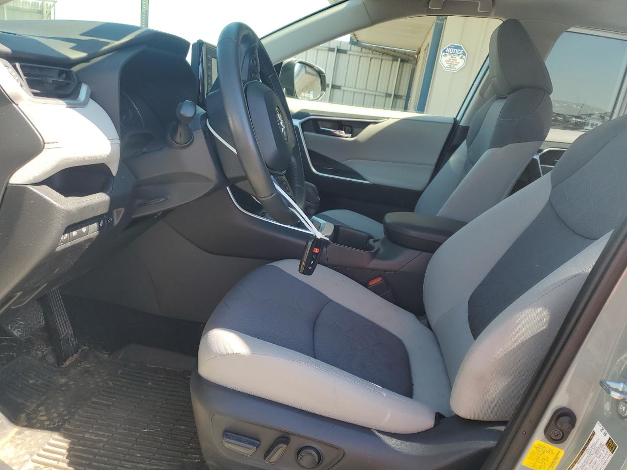 2022 Toyota Rav4 Xle VIN: JTMRWRFV5ND151008 Lot: 60628974