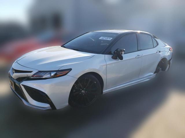  TOYOTA CAMRY 2023 Белый