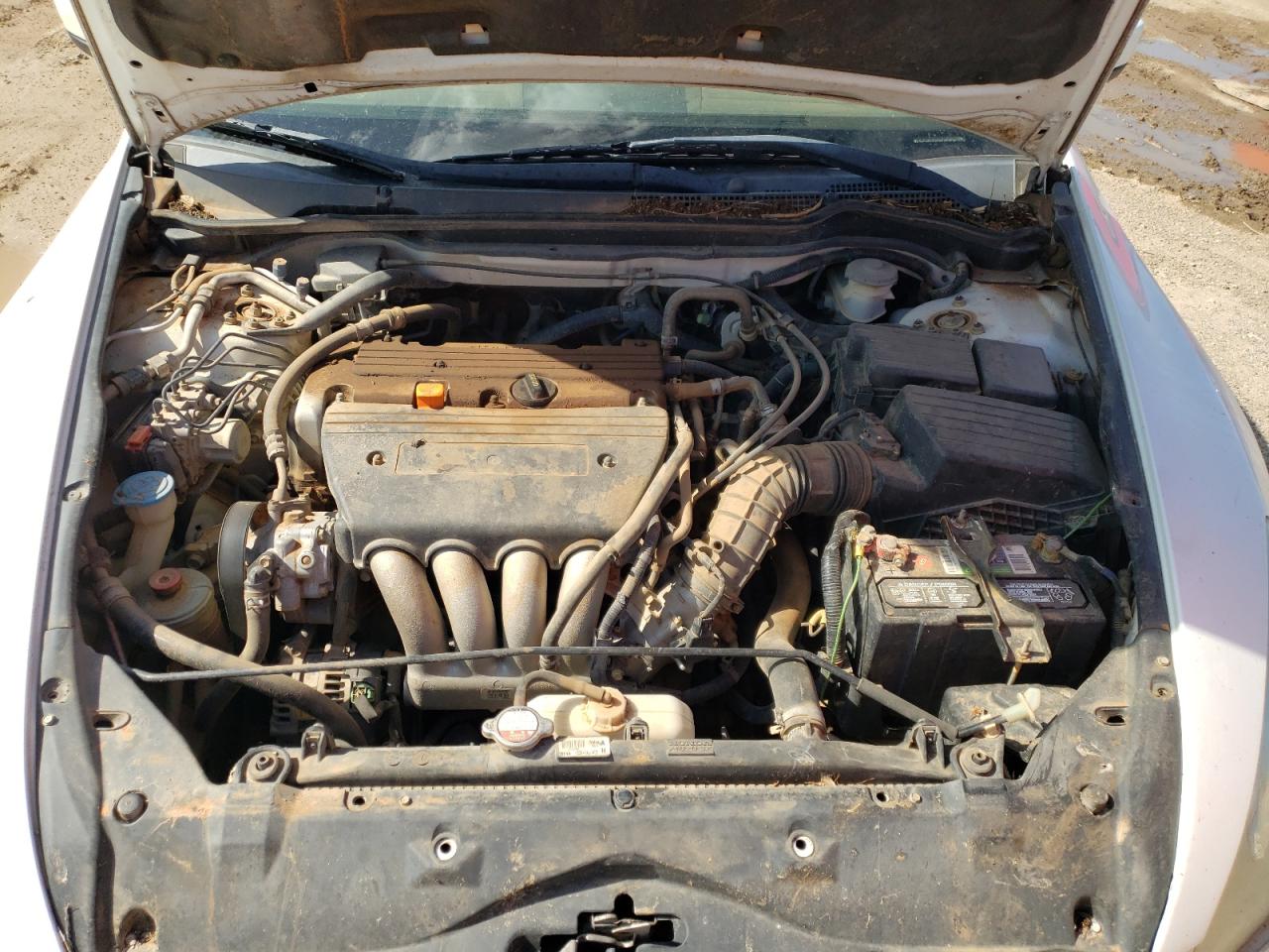 2004 Honda Accord Lx VIN: 1HGCM564X4A162826 Lot: 61092404