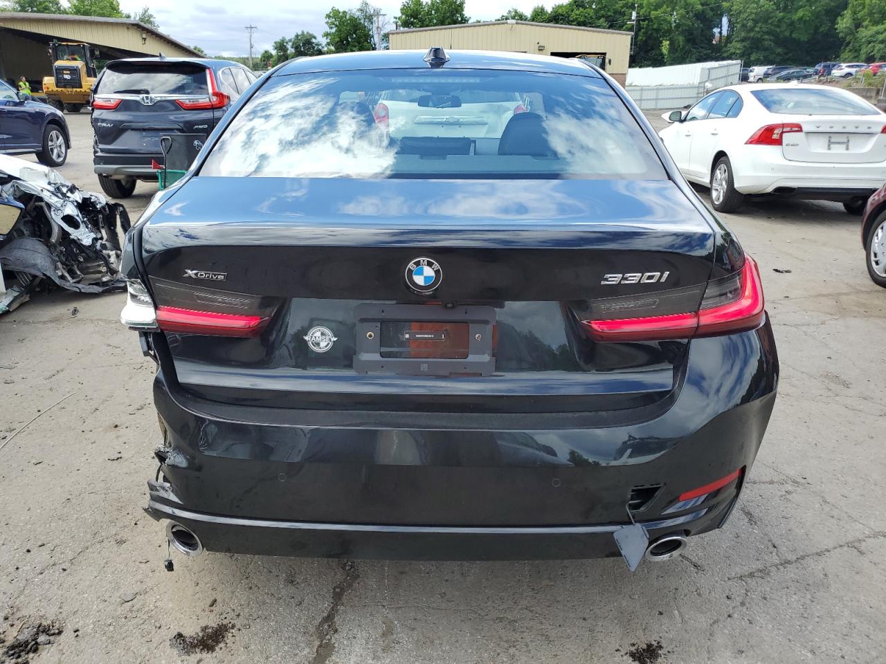 3MW89FF08R8E42155 2024 BMW 330Xi