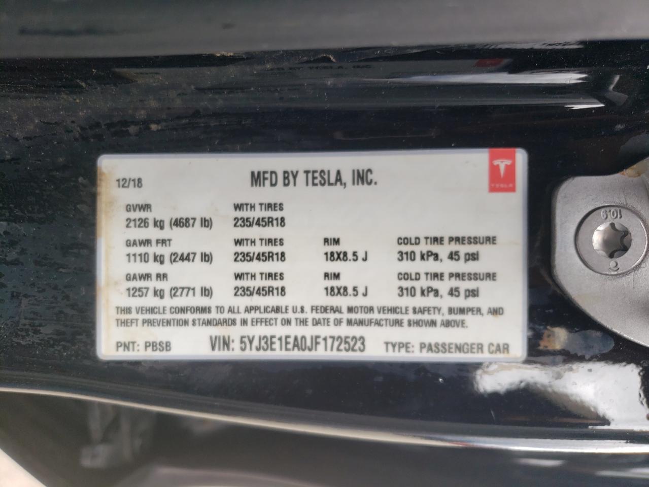 5YJ3E1EA0JF172523 2018 Tesla Model 3