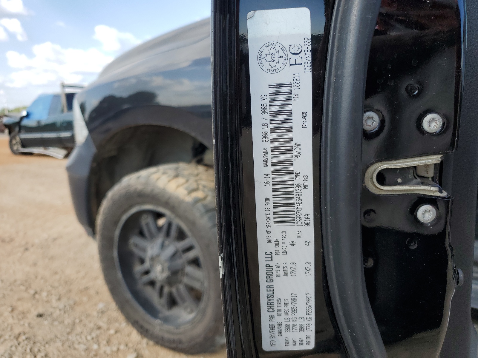 2014 Ram 1500 St vin: 1C6RR7KM4ES481380