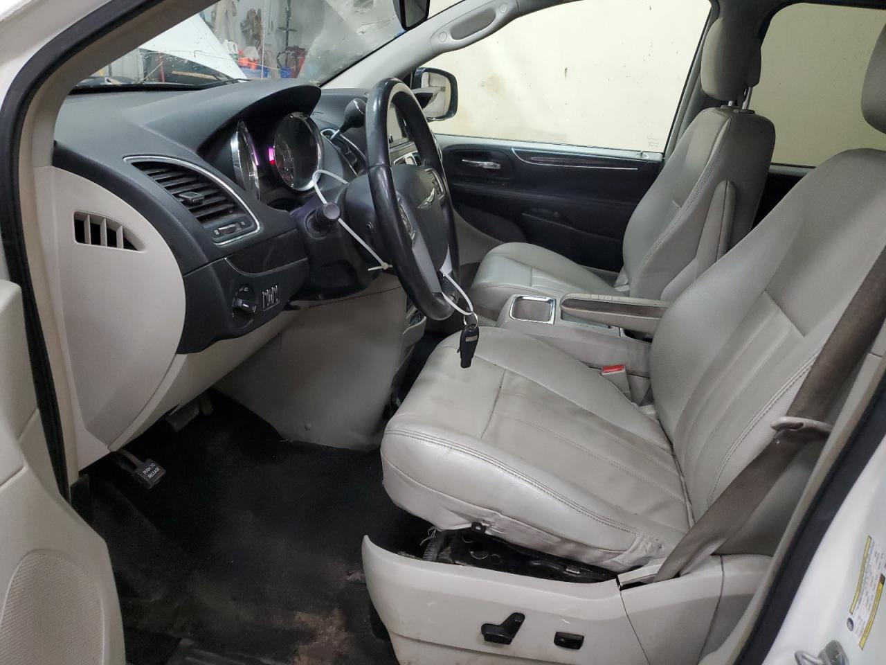 2013 Chrysler Town & Country Touring VIN: 2C4RC1BG5DR577469 Lot: 57468124