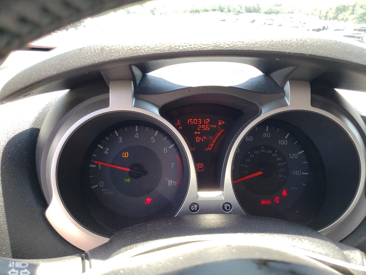 2015 Nissan Juke S VIN: JN8AF5MV6FT564172 Lot: 60572014