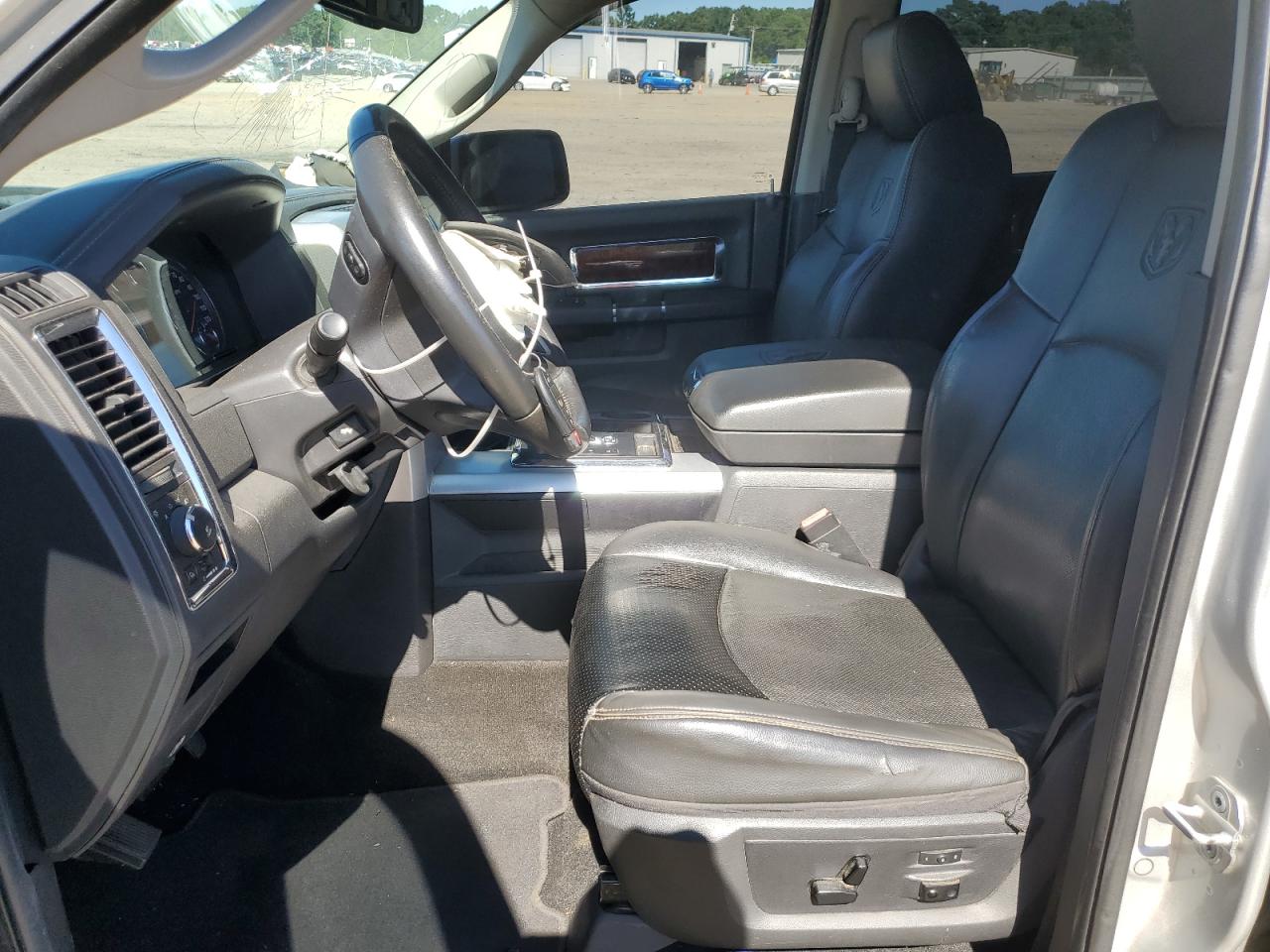 2010 Dodge Ram 1500 VIN: 1D7RV1CT3AS116471 Lot: 61033764