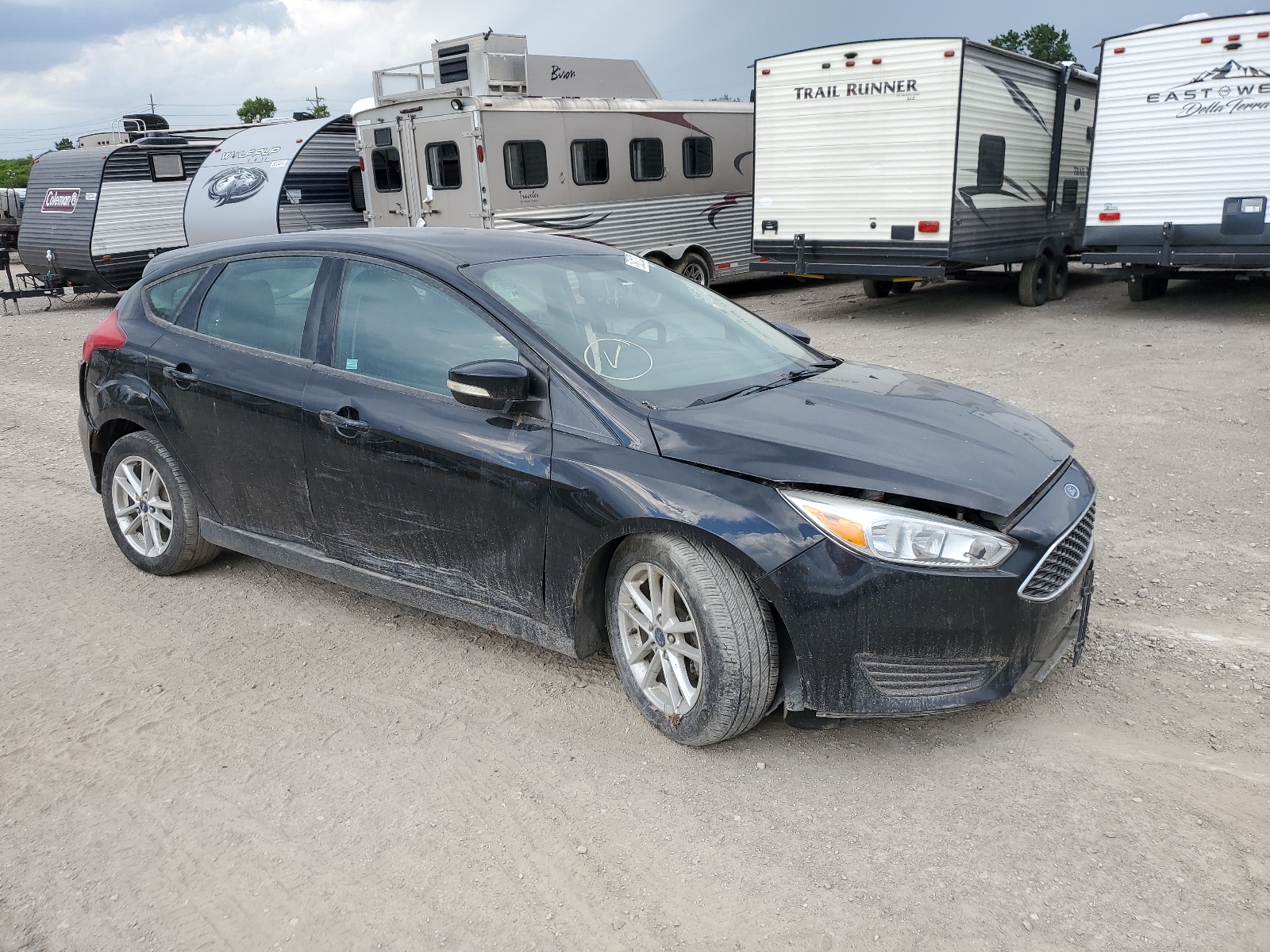 2016 Ford Focus Se vin: 1FADP3K24GL231429