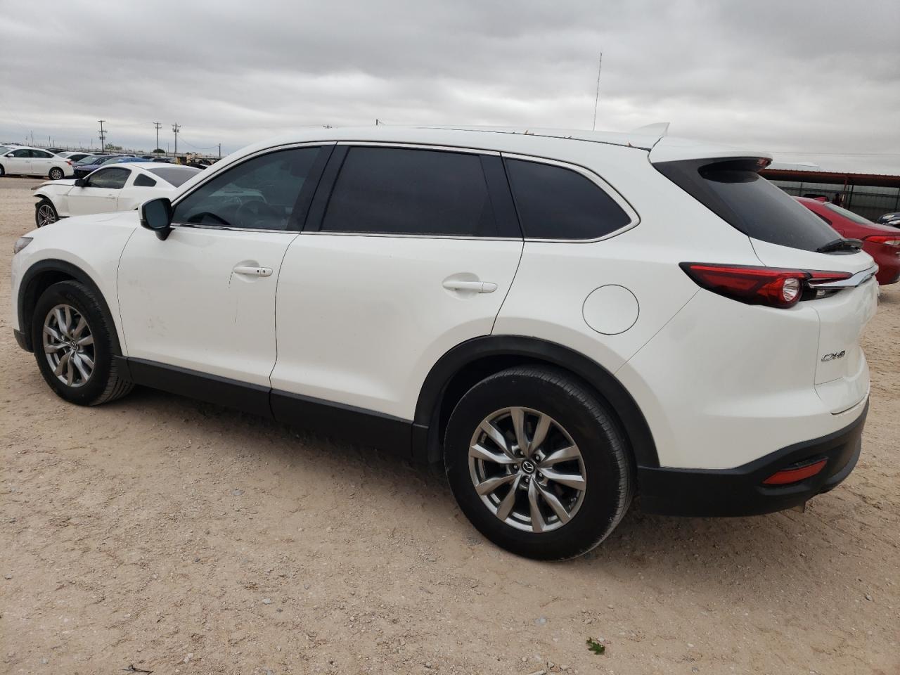 2018 Mazda CX-9 - Image 2