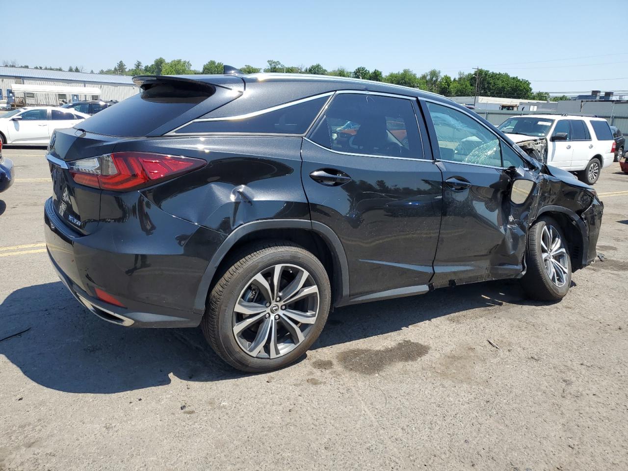 2020 Lexus RX - Image 3